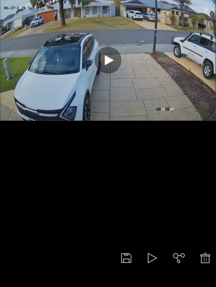 The opened clip with save, play, share and delete buttons along the bottom.
